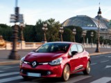Car rental Renault Clio - economic city nice villefranche sur mer antibes beaulieu sur mer menton monaco roquebrune 